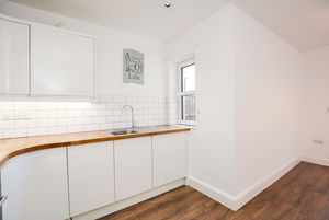 Photo 18- click for photo gallery